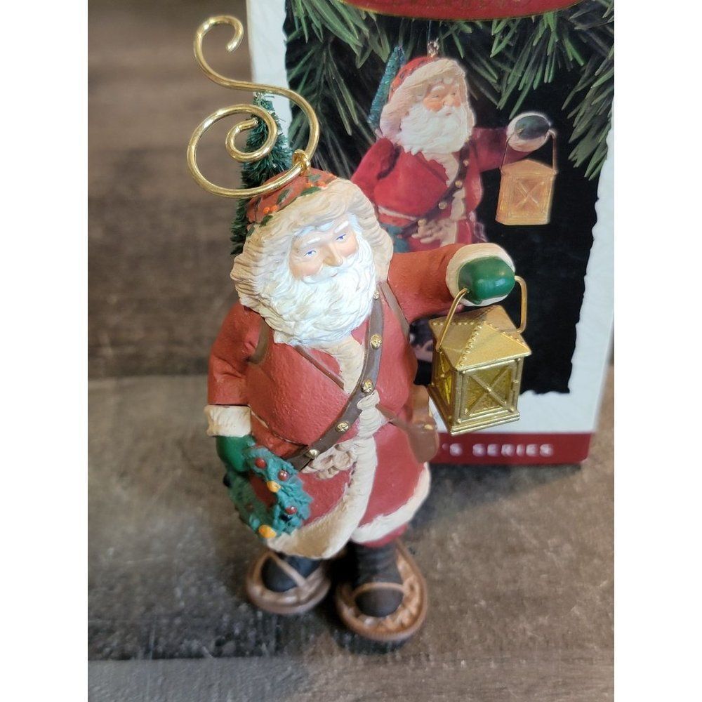 Hallmark 1994 merry Olde Santa ornament Xmas Decor Lantern